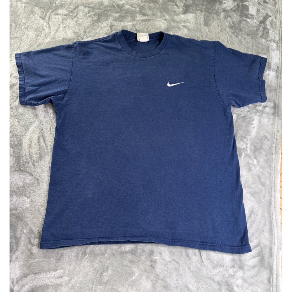 Vintage 90s Nike Men Size L T-Shirt‎ Navy Blue USA Flag Graphic Made